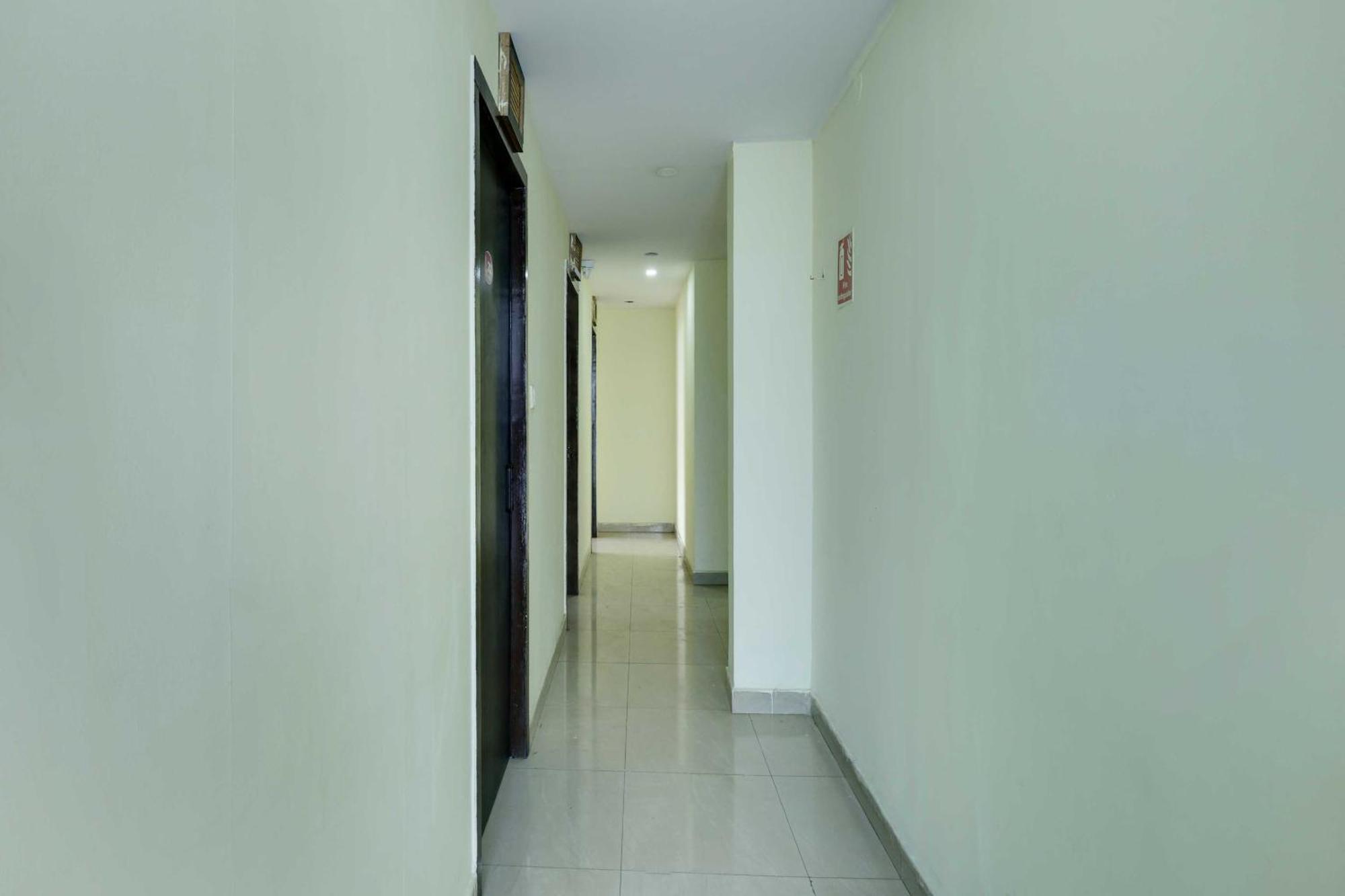 Hotel O Royal Galaxy 벵갈루루 외부 사진